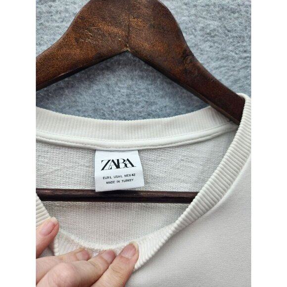 Zara Mens EUR L/42 White Sweatshirt With Black Patch & Embossed "Never Repeat" T - Picture 3 of 4